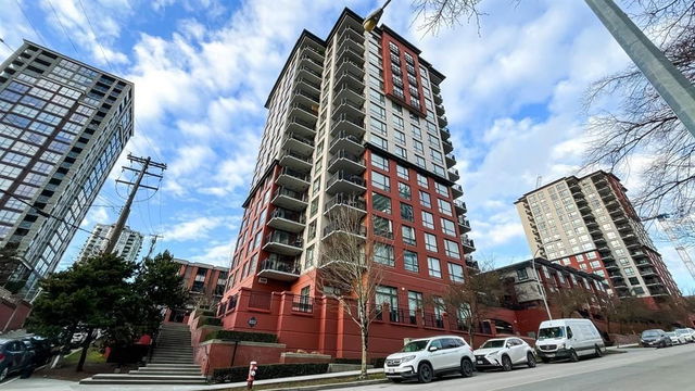 1208 - 833 Agnes Street