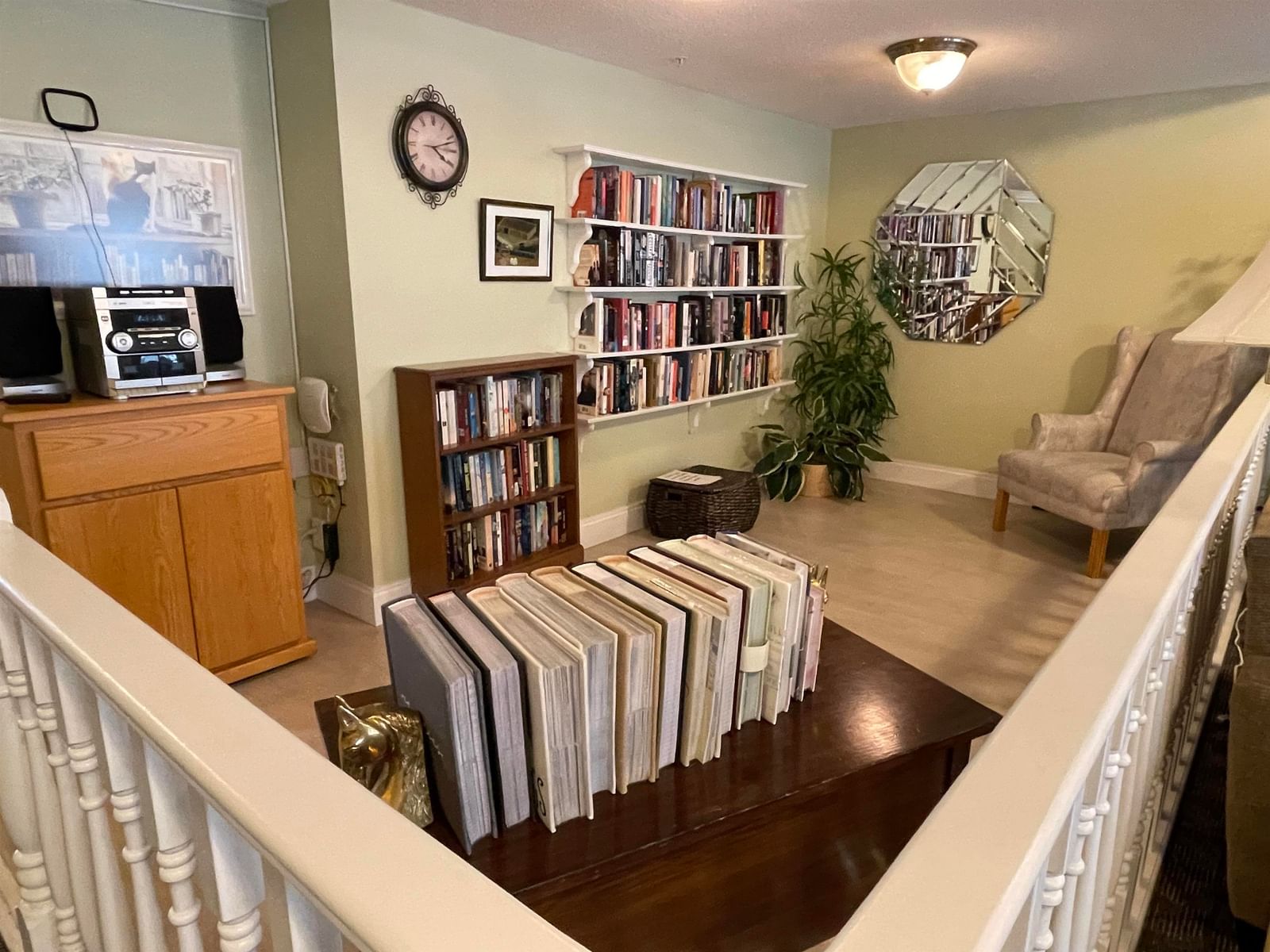 Listing Image 16