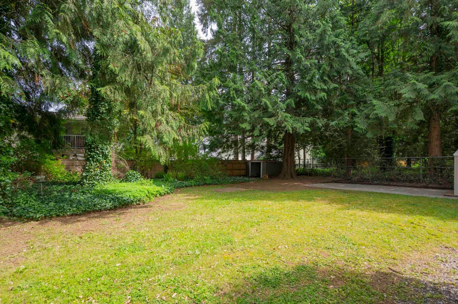 Listing Image 36