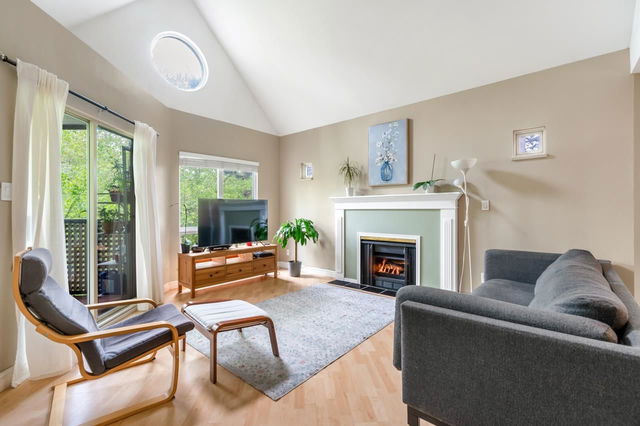 306 - 7459 Moffatt Road