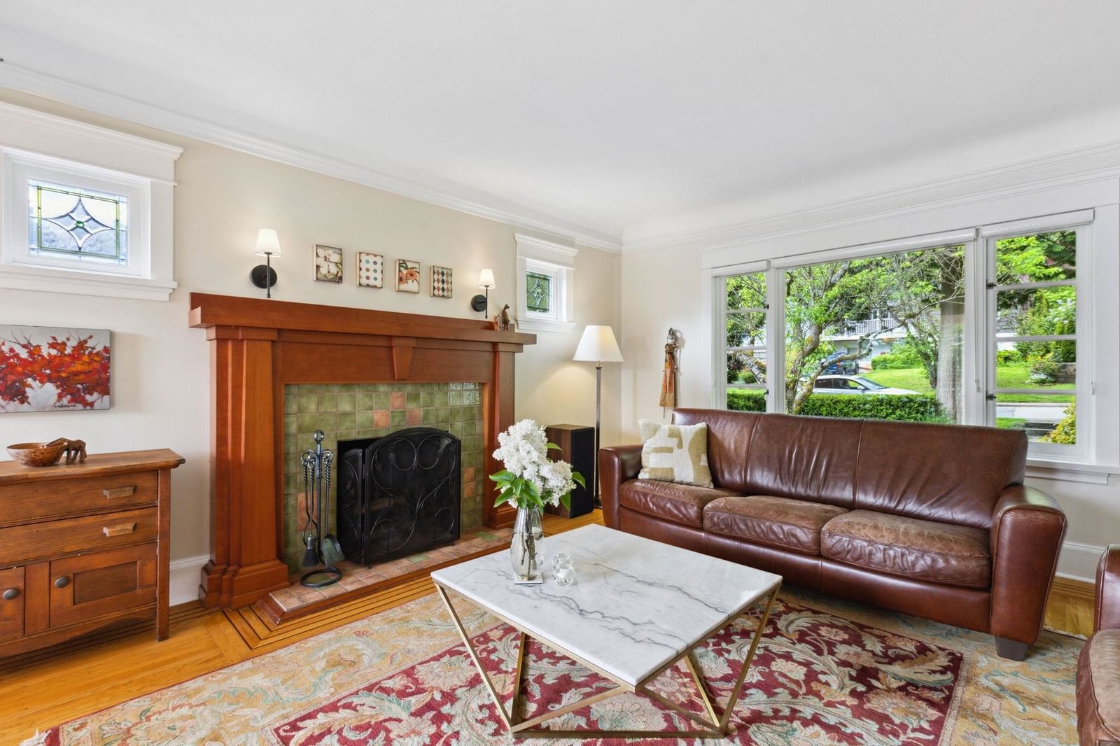 Listing Image 5