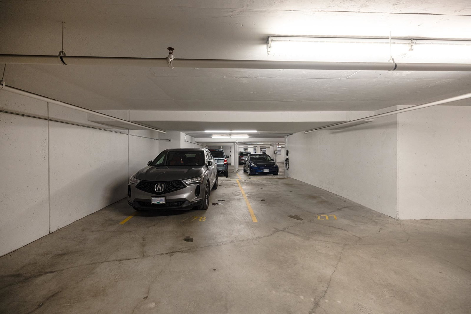Listing Image 26