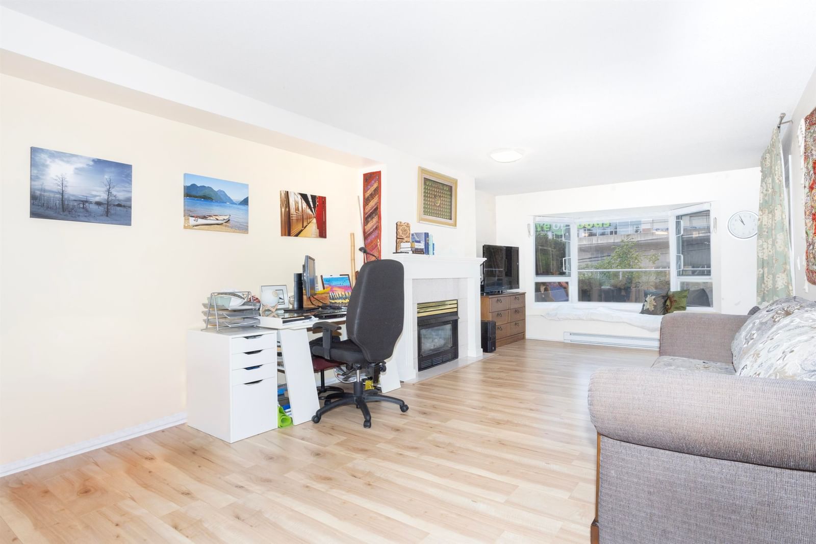 Listing Image 13