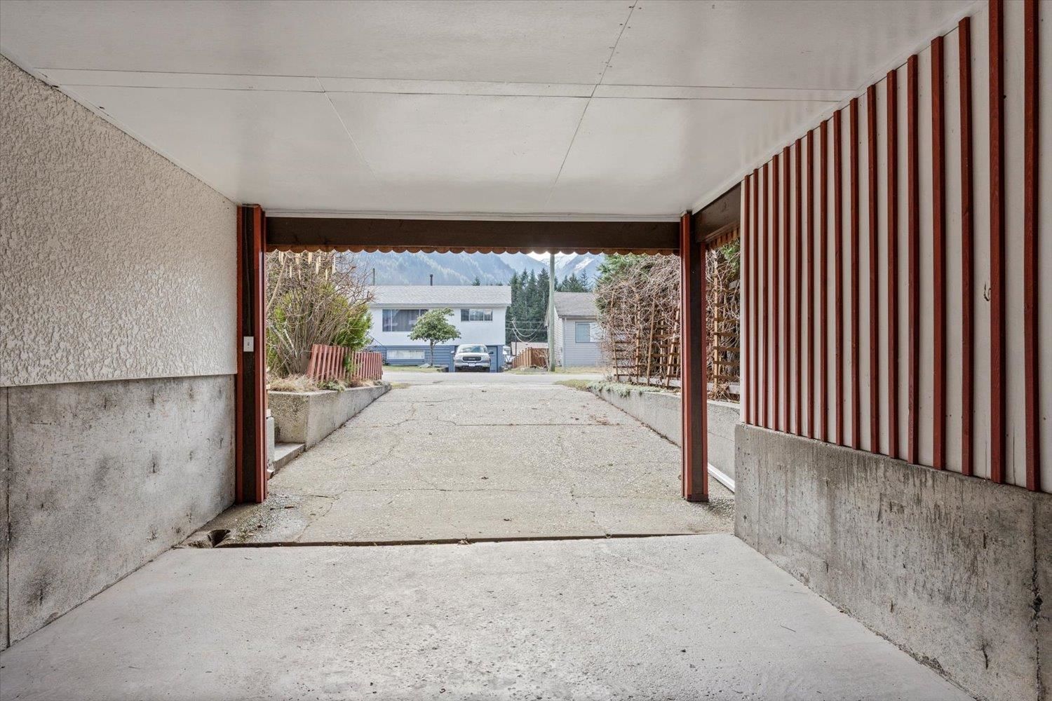 Listing Image 28