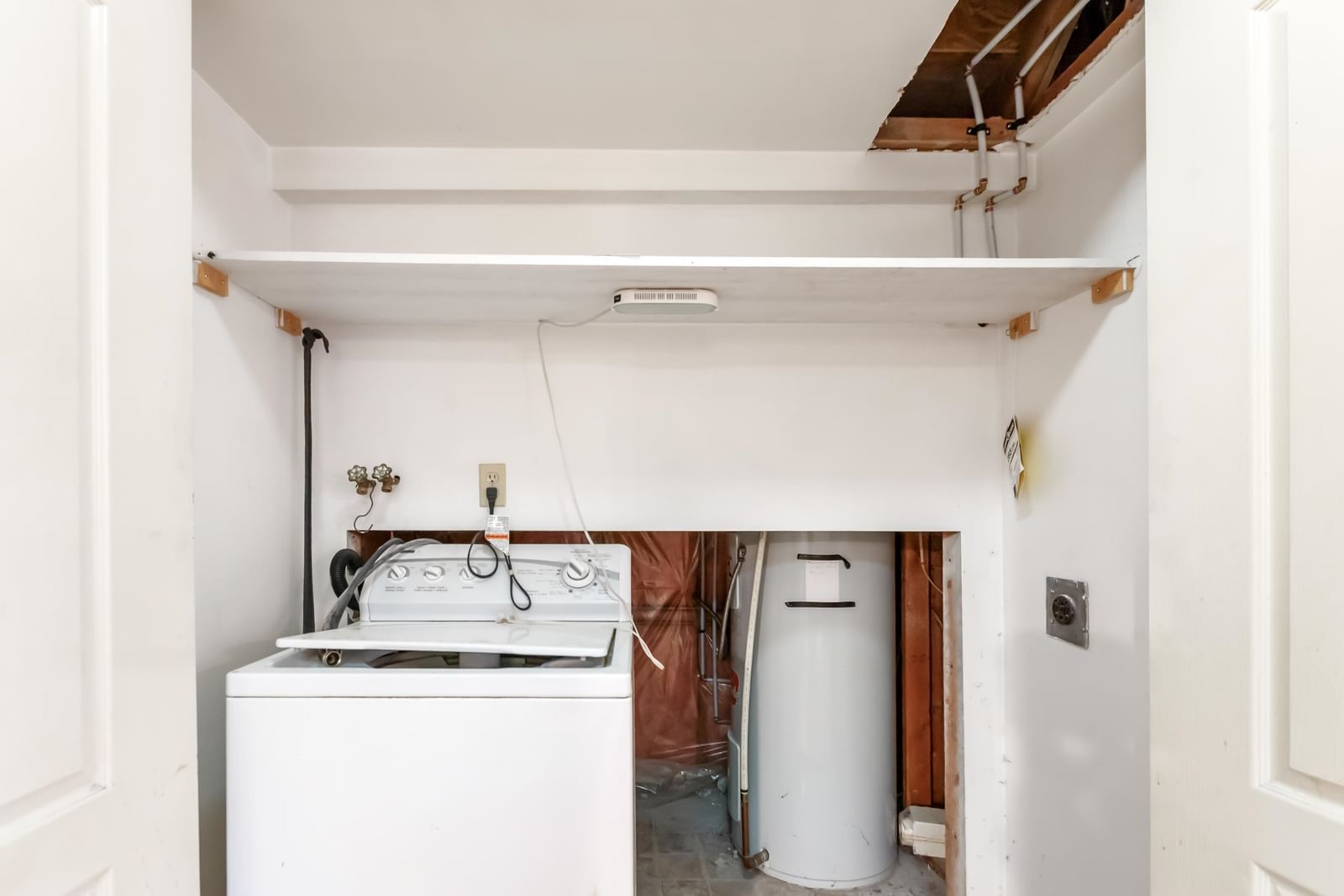 Listing Image 17