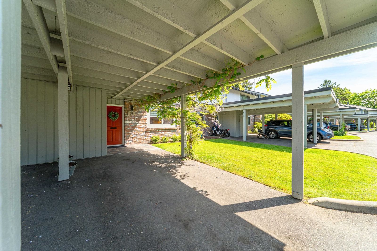 Listing Image 38