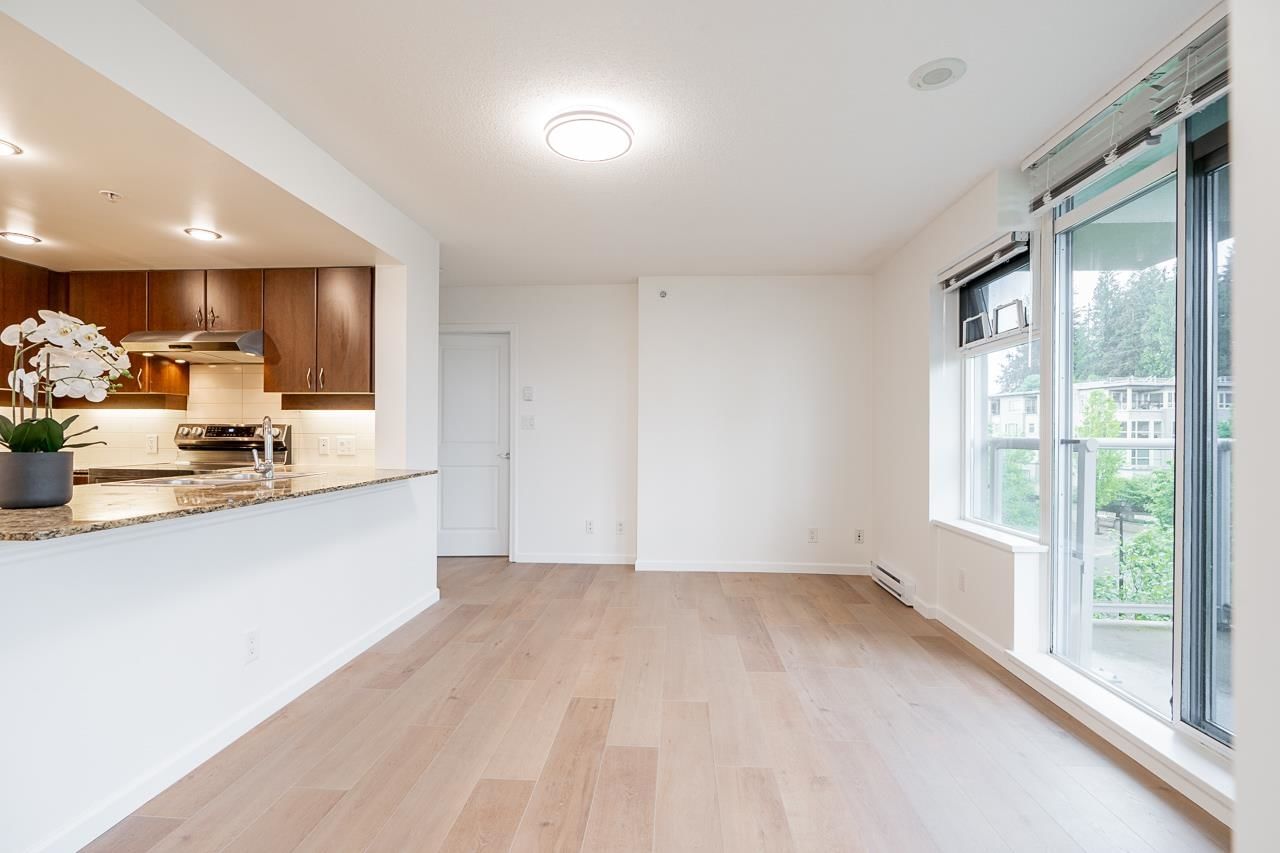 Listing Image 14