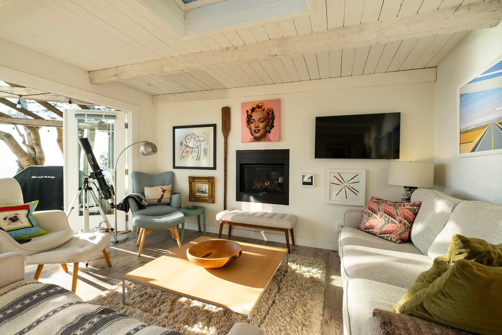 Listing Image 9