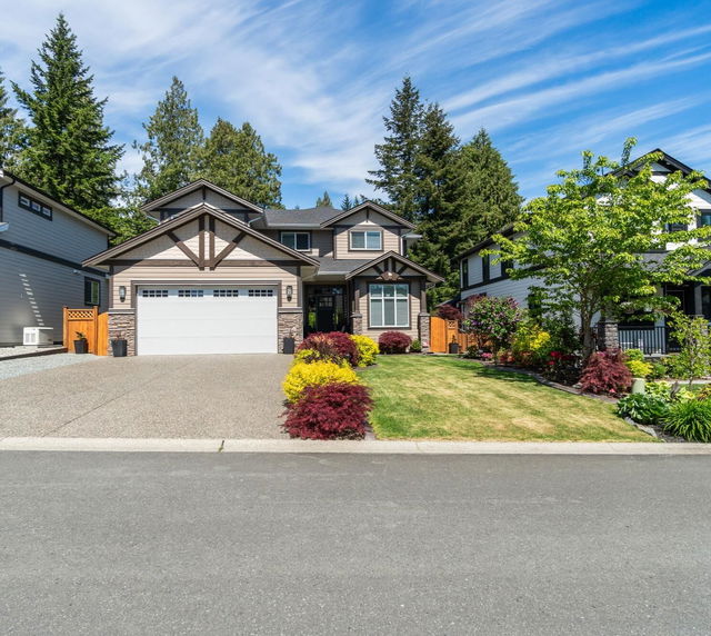 17 - 14550 Morris Valley Road
