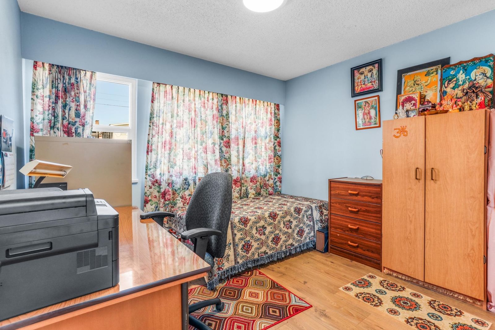 Listing Image 14