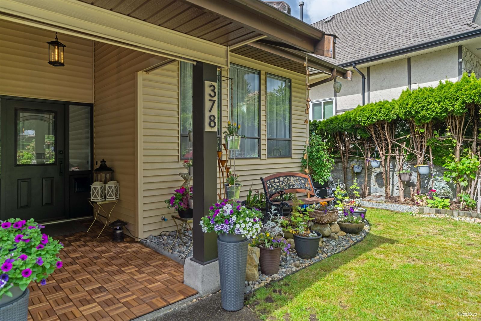 Listing Image 3
