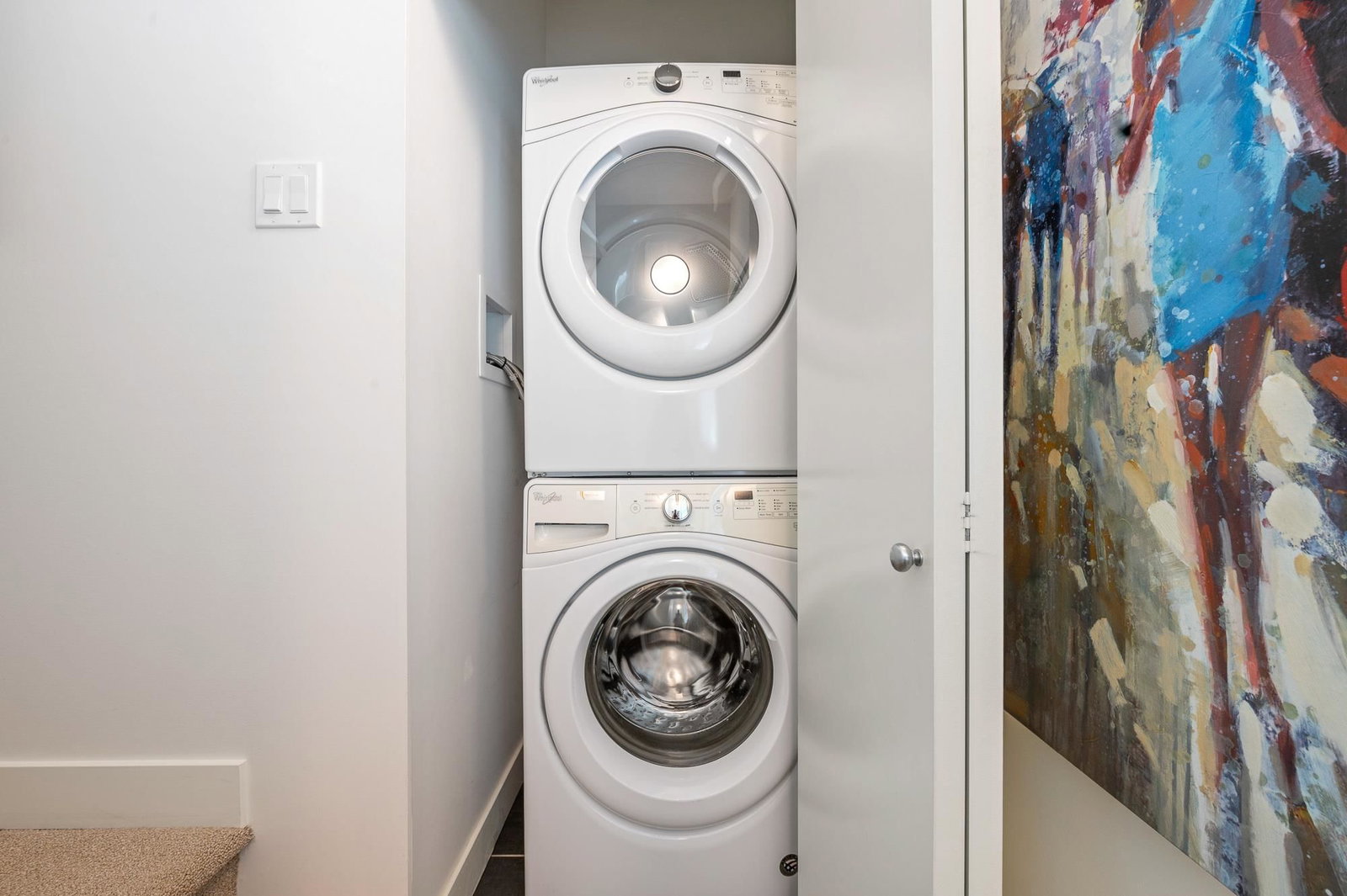 Listing Image 19