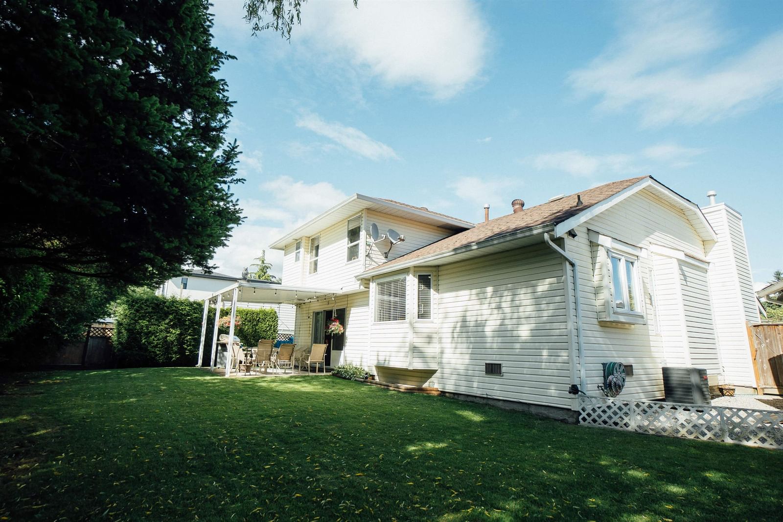 Listing Image 16