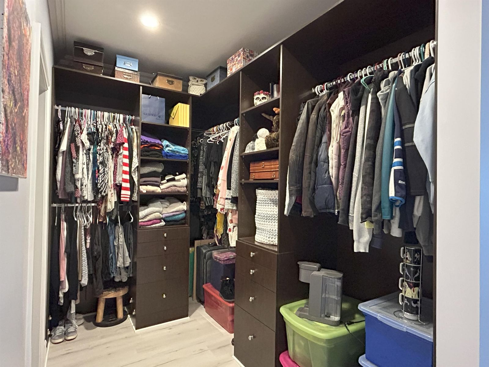 Listing Image 17