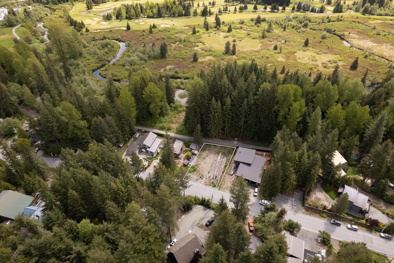 8354 Rainbow Drive, Whistler, V8E 0G1 | Image 2