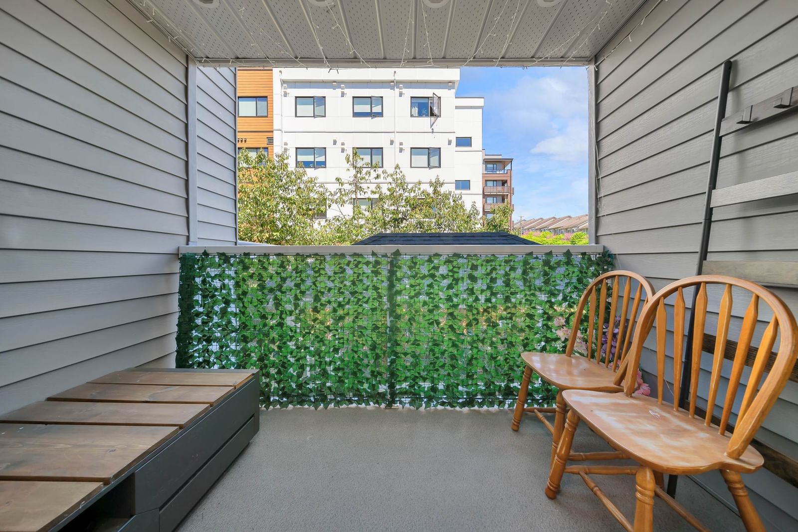 Listing Image 14