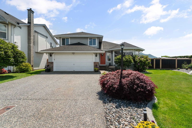 45210 Bluejay Avenue, Chilliwack, British Columbia