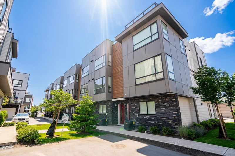 19631 55a Avenue #7, Langley, British Columbia