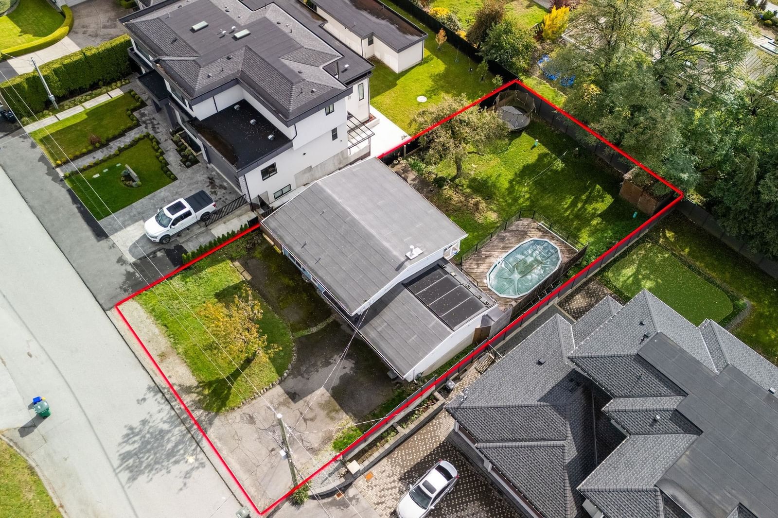 Listing Image 16