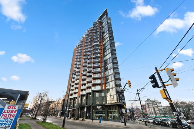 302 - 285 E 10th Avenue