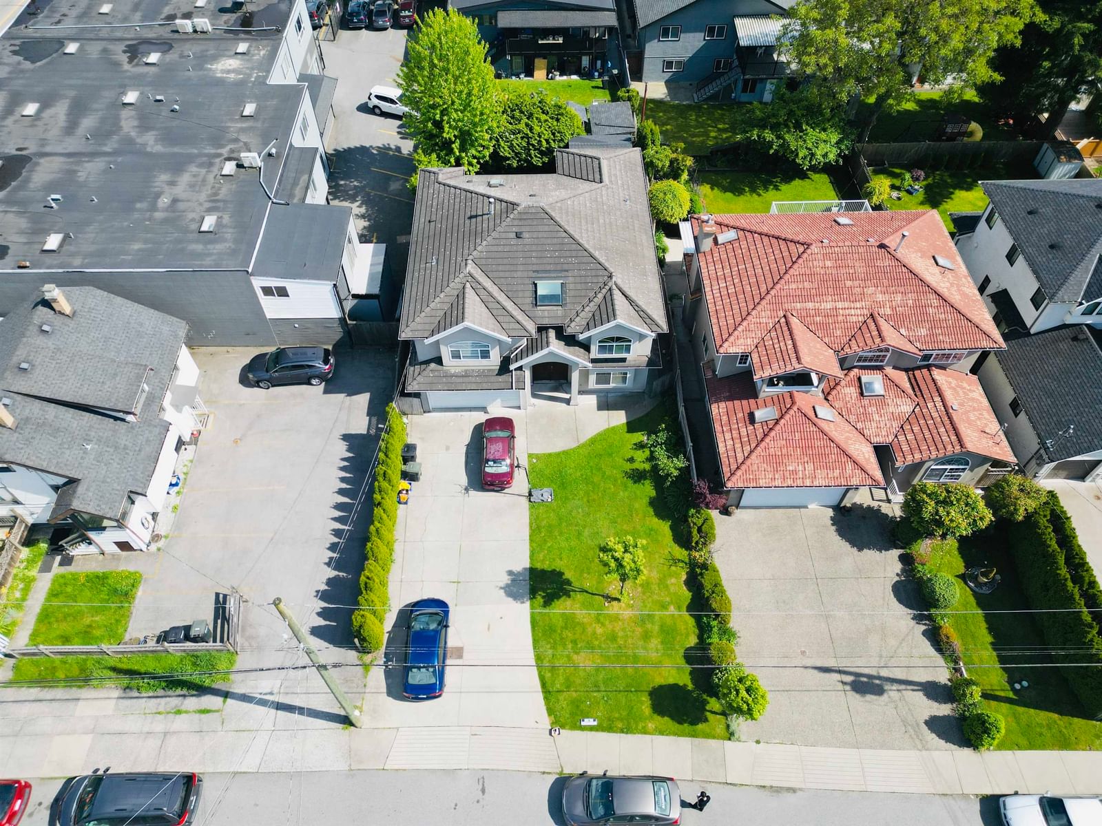 Listing Image 6