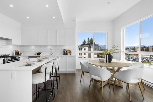 316 - 32174 George Ferguson Way