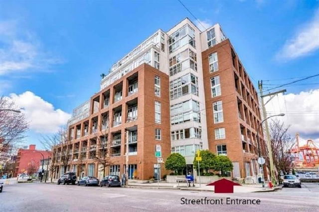 299 Alexander Street
