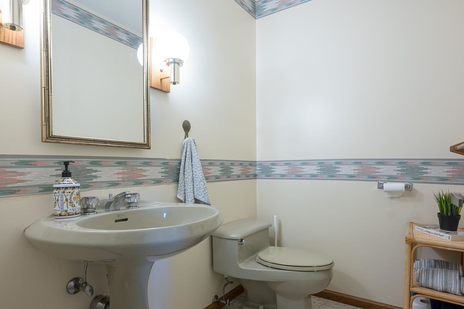 Listing Image 14