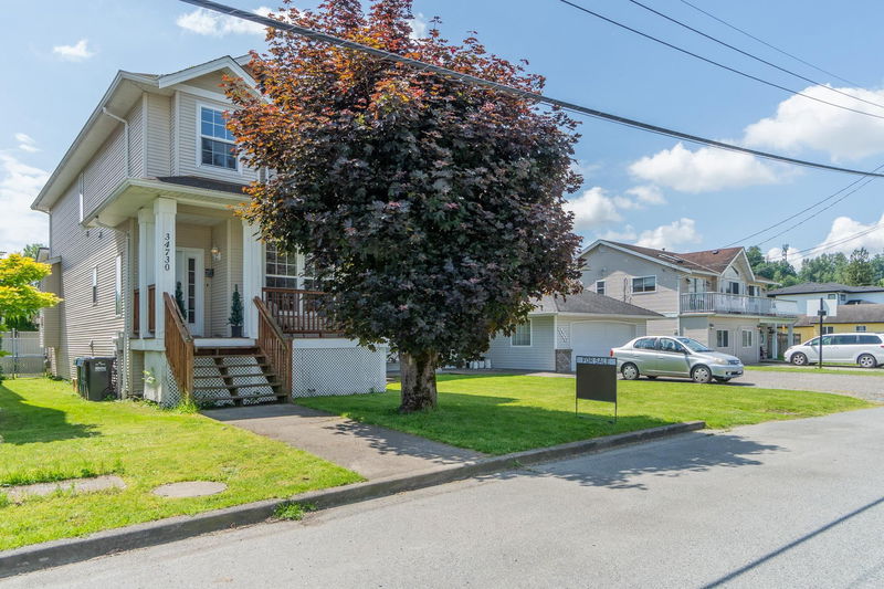 34730 2 Avenue, Abbotsford, British Columbia