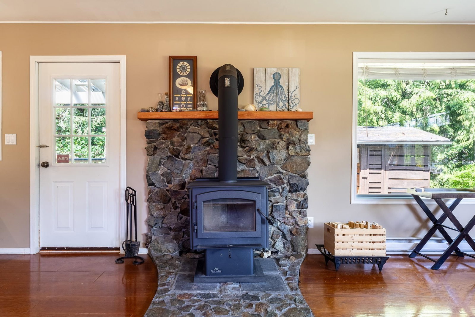 Listing Image 15