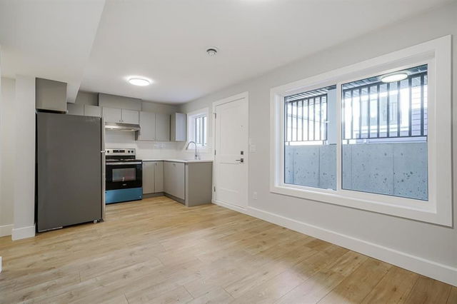 basement - 16583 25a Avenue