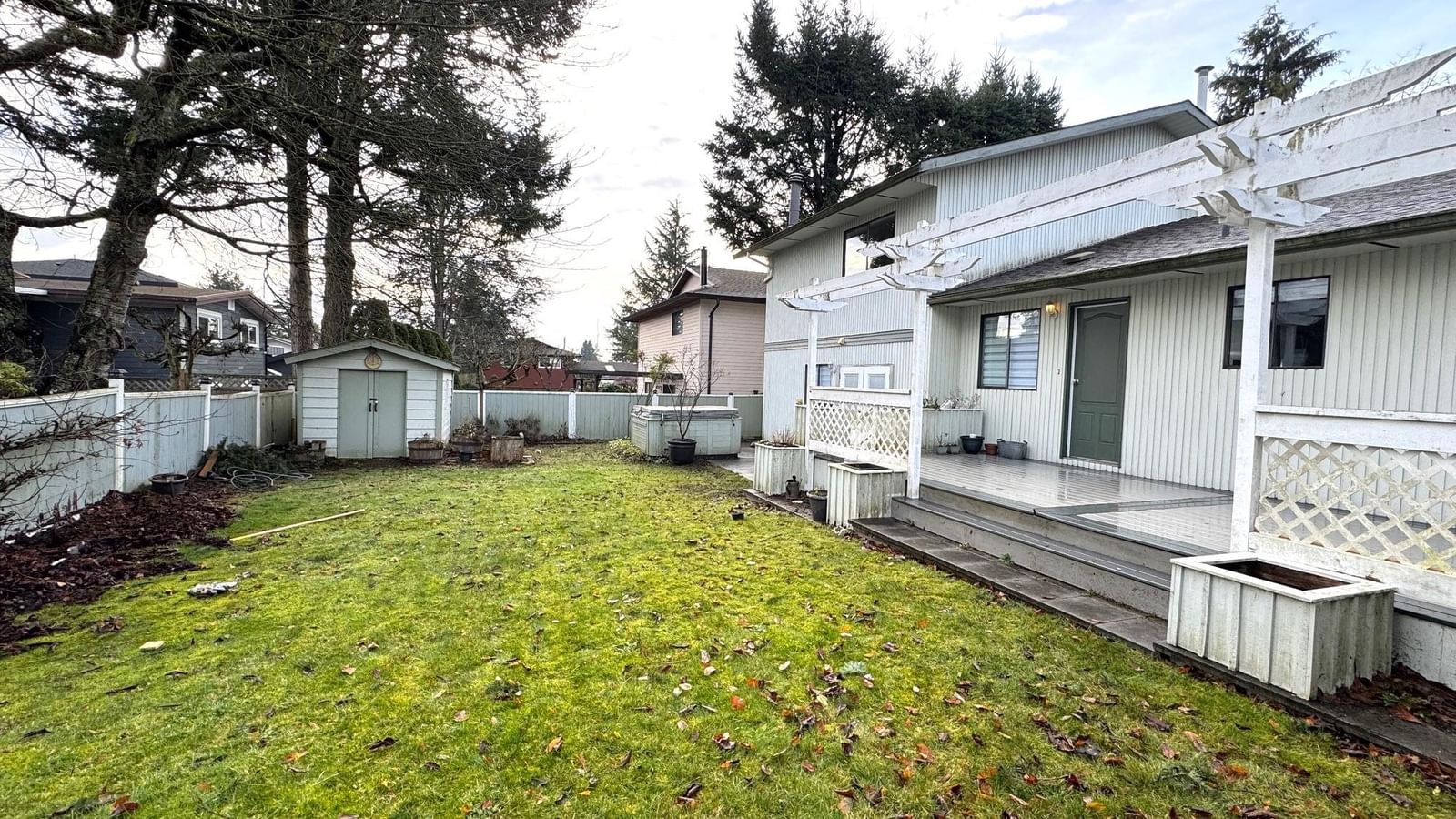 Listing Image 3