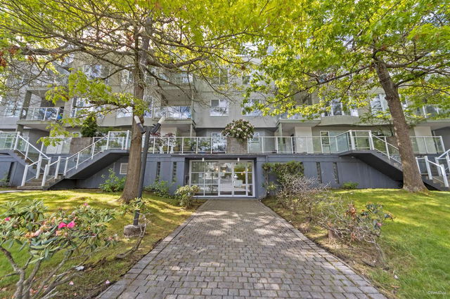 204 - 8660 Jones Road