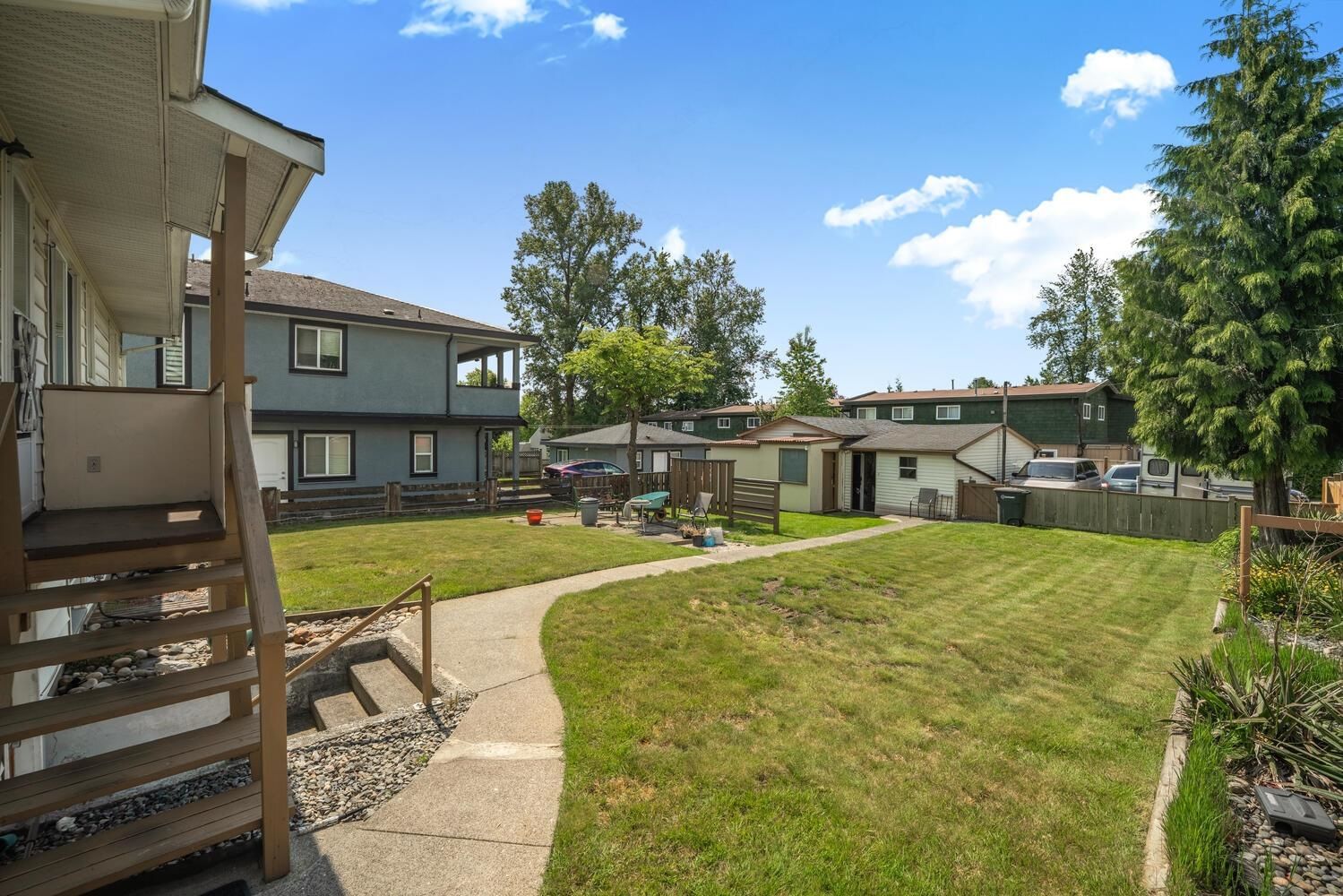 Listing Image 18