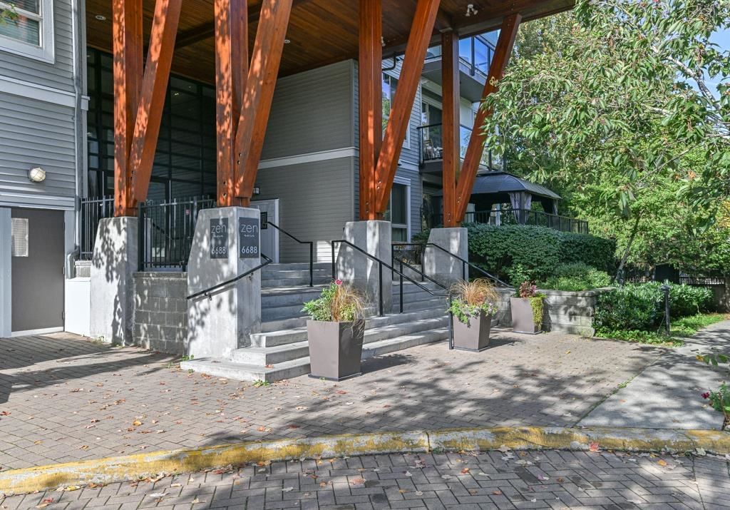 Listing Image 14