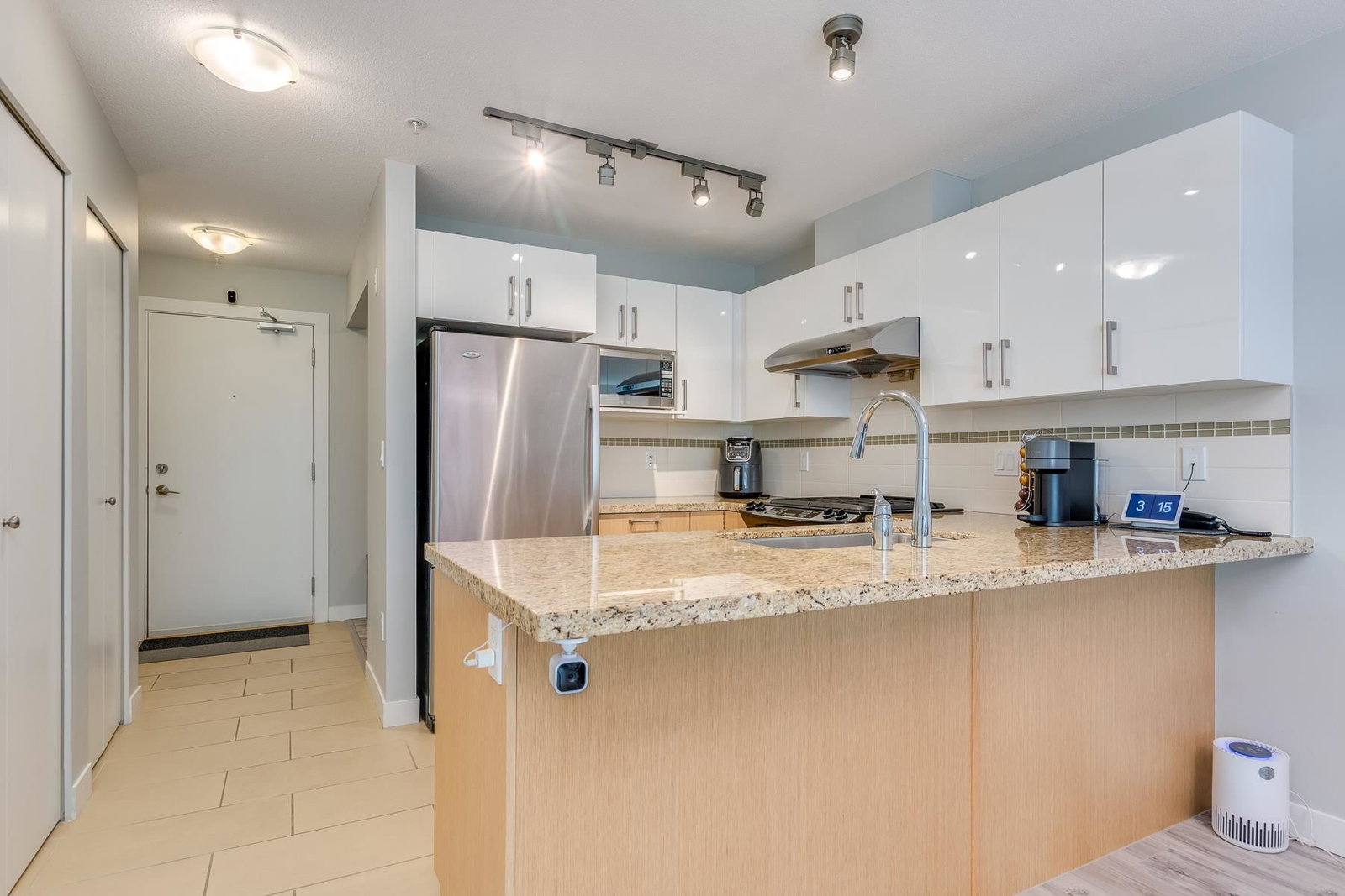 Listing Image 13