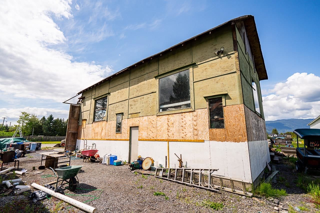 Listing Image 17