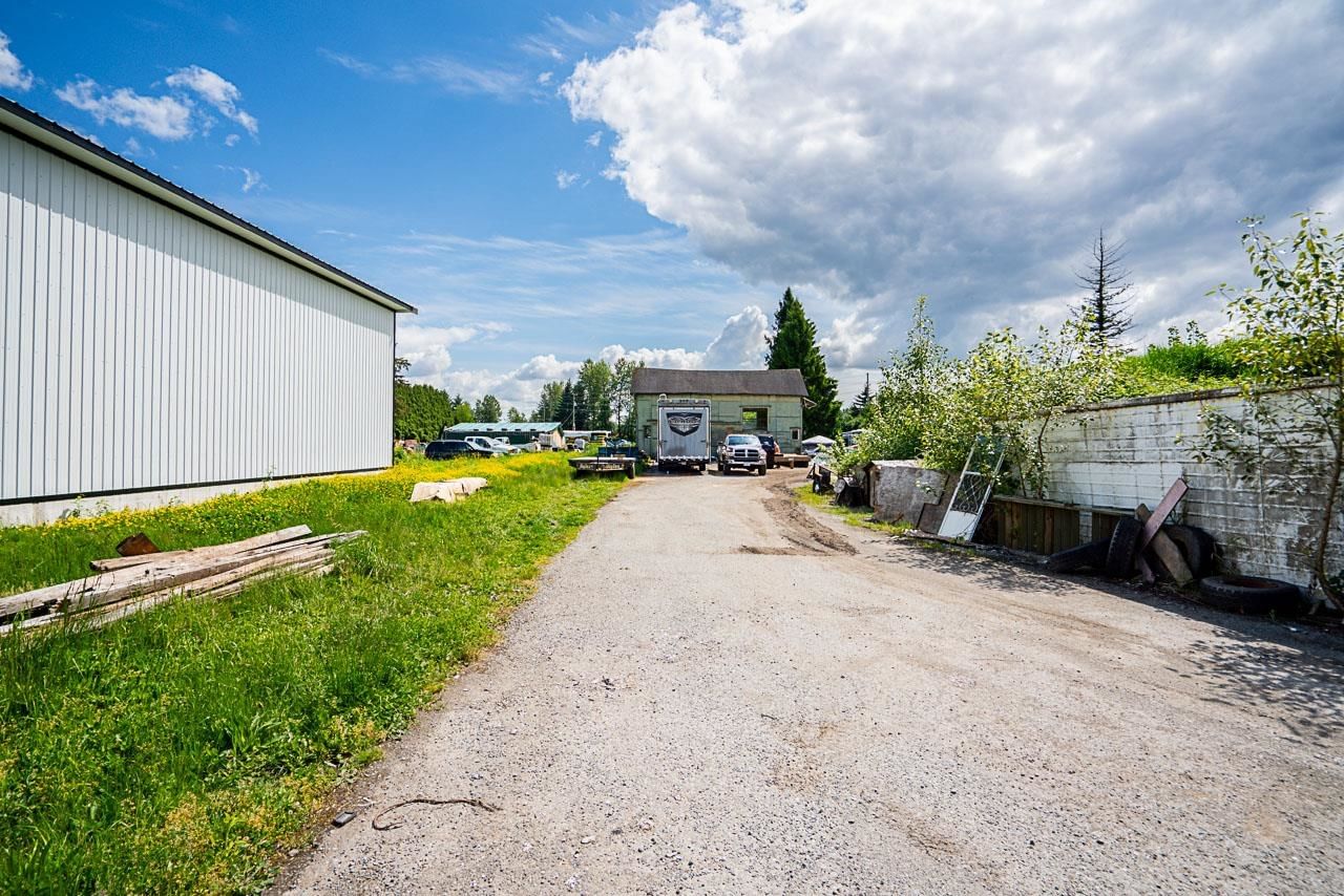 Listing Image 24