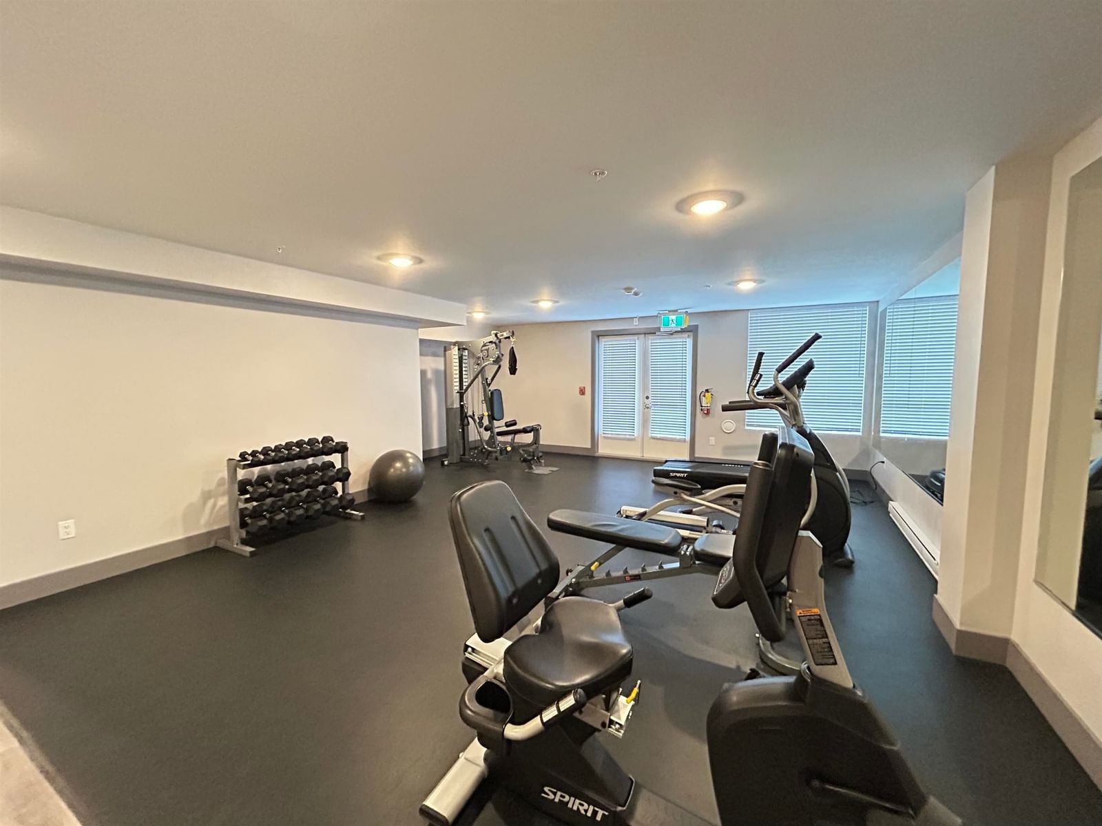 Listing Image 20