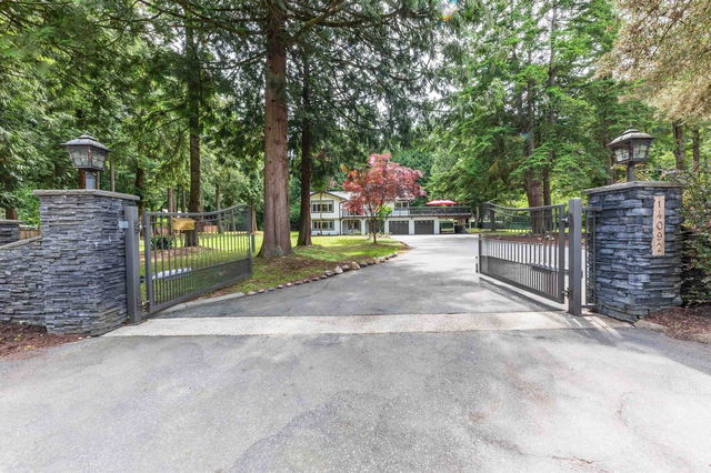 14092 Crescent Road