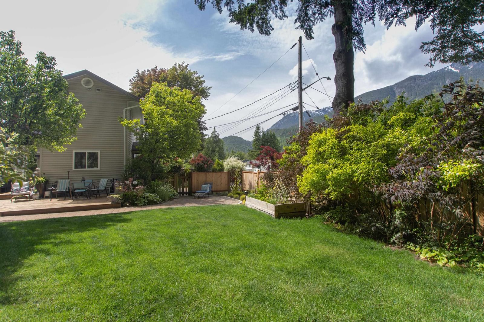 Listing Image 15