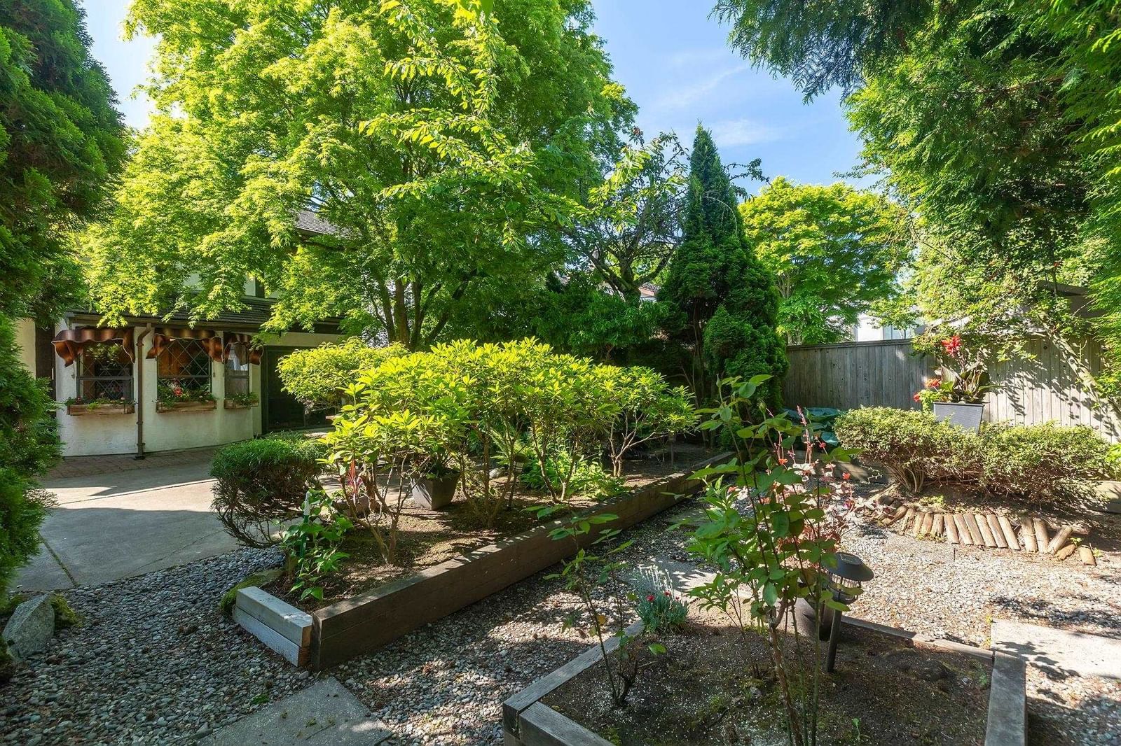 Listing Image 24