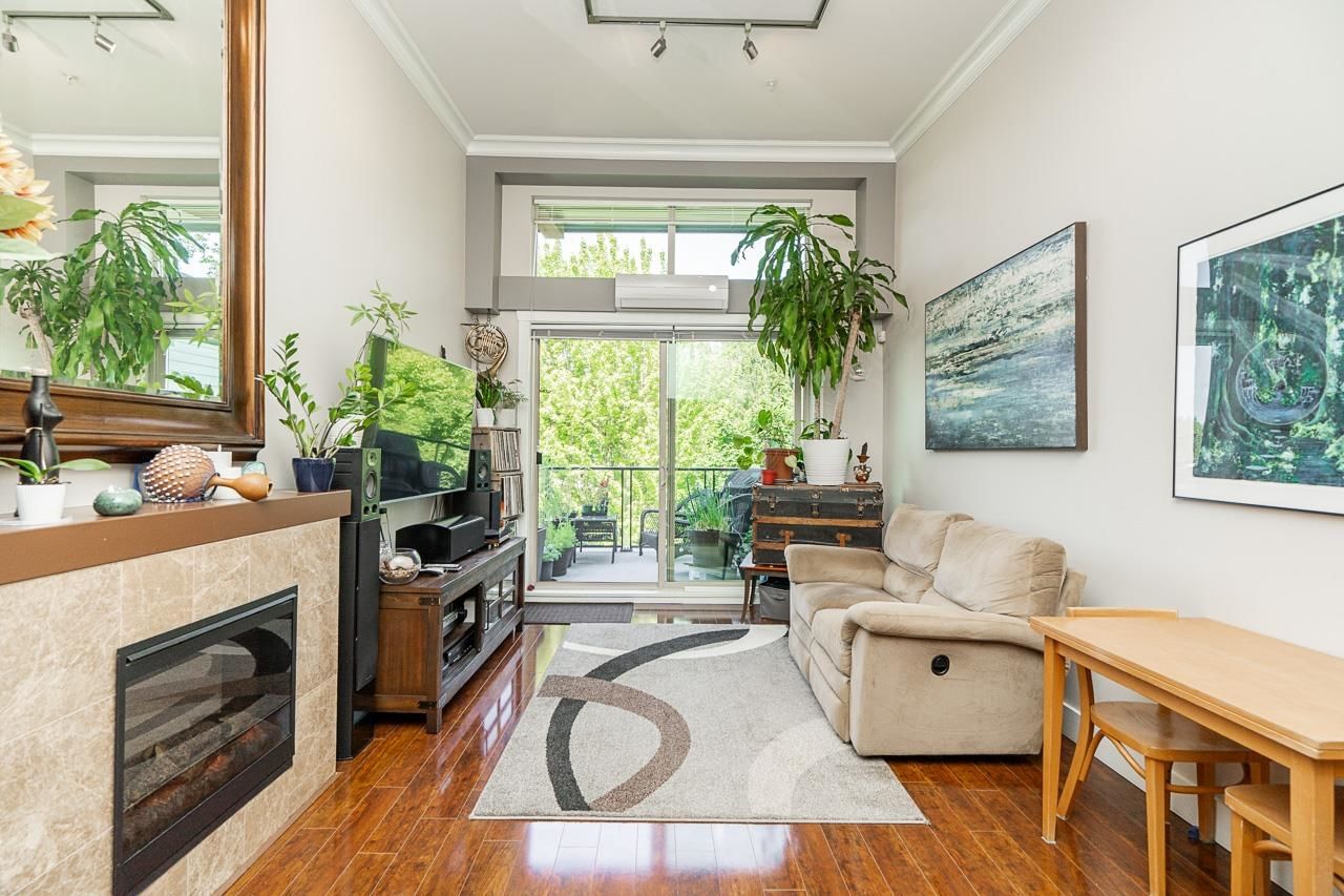 Listing Image 14