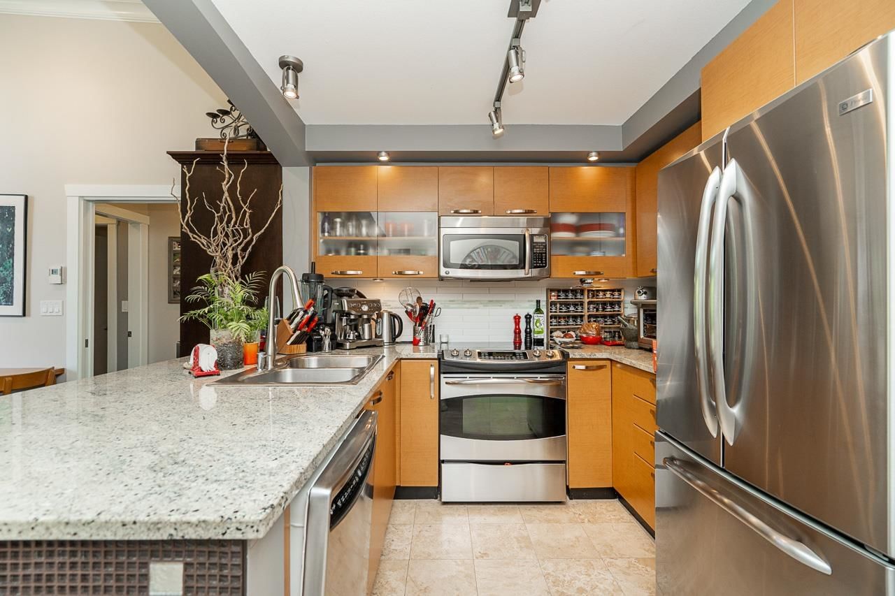 Listing Image 9