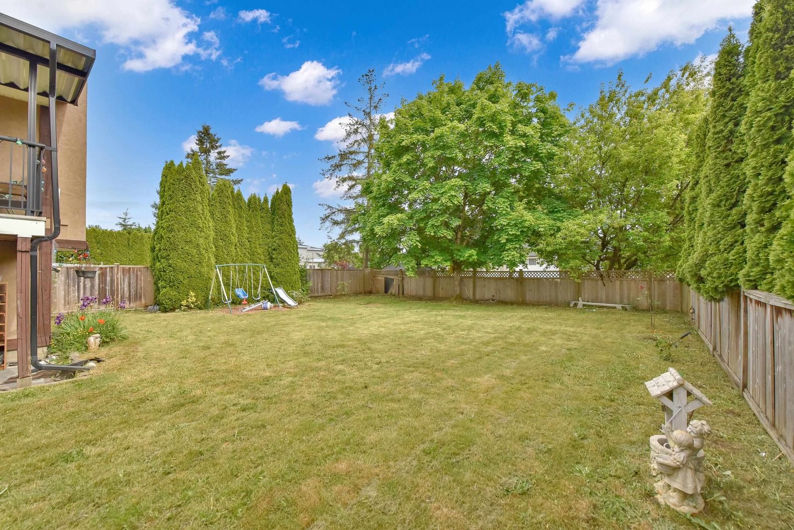 Listing Image 27