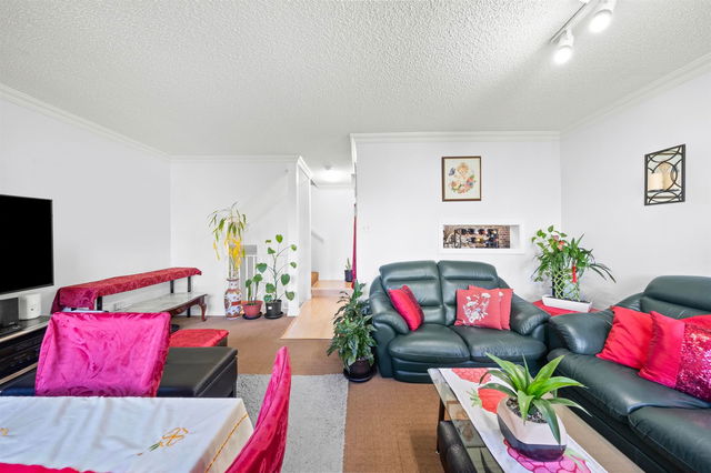 203 - 8040 Colonial Drive