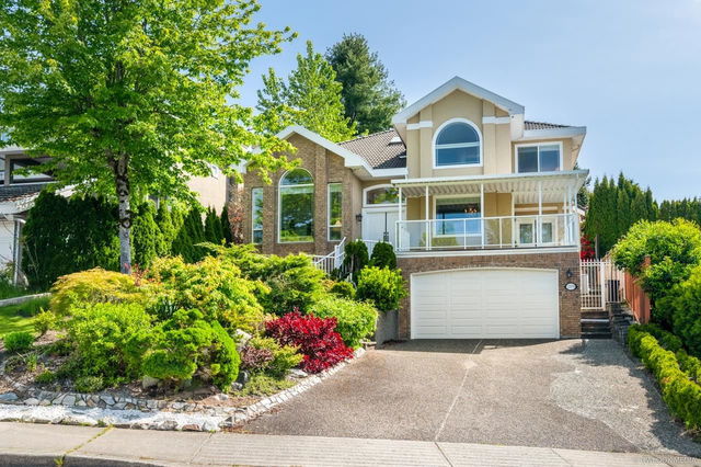 2579 Sapphire Place