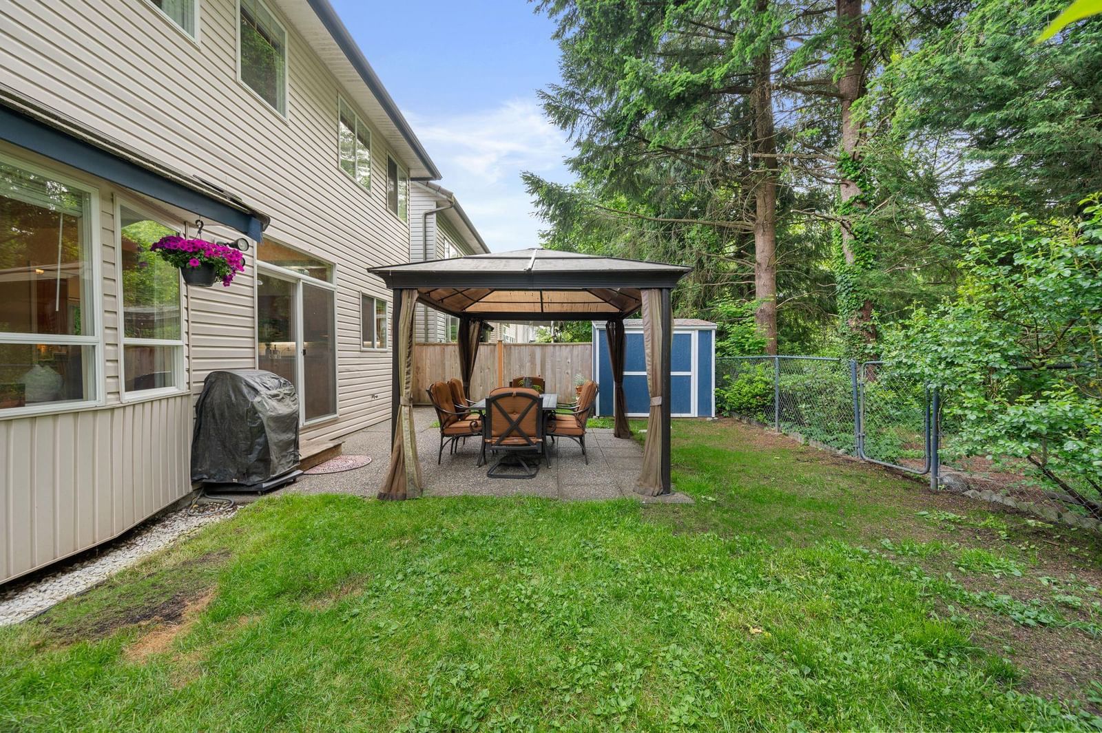 Listing Image 25