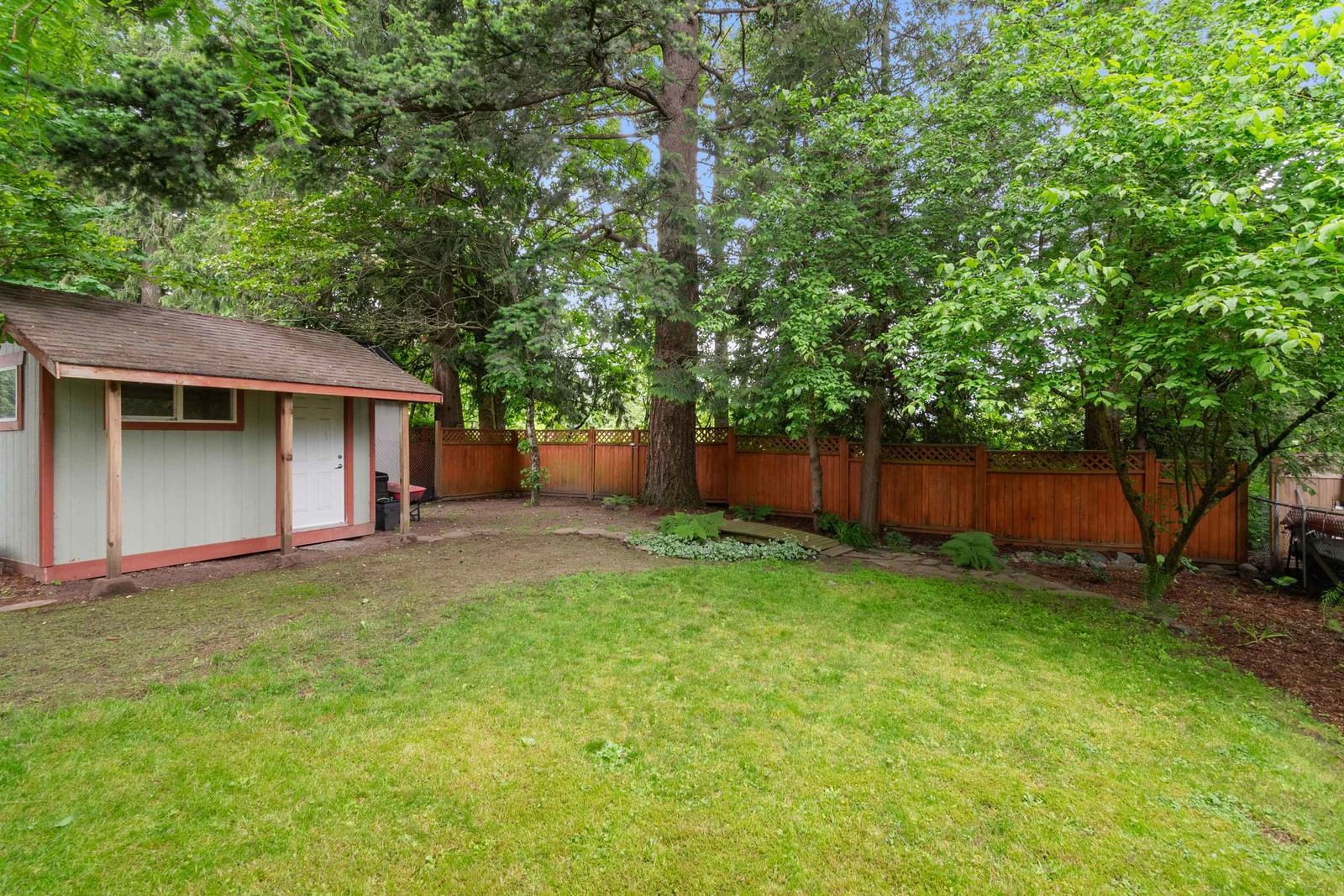 Listing Image 32