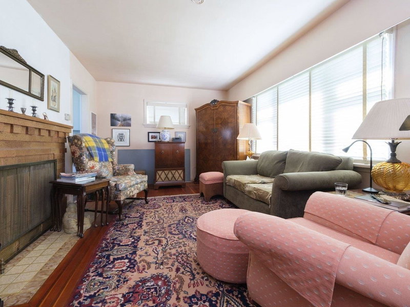 8510 Montcalm Street, Vancouver, V6P 4P7 | Image 2